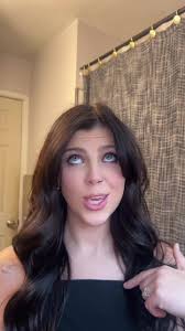 I always love a good wedding 🤩✨#weddingtiktok #momtok #michiganmomtok  #pleasepleaseplease #makeup