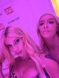 Bree Brooks's Instagram, Twitter & Facebook