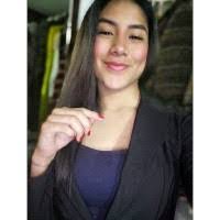 Sandra Cueto's Instagram, Twitter & Facebook