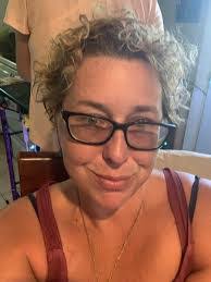 Amanda Keegan's Instagram, Twitter & Facebook