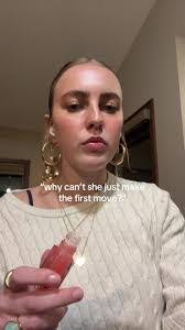 Gabrielle Gunderson's Instagram, Twitter & Facebook