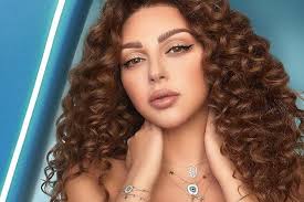 اهنئكم بقدوم السنه الجديده ويارب سنة خير ع الجميع. Lebanese Diva Myriam Fares Is The Subject Of A New Netflix Documentary Arab News