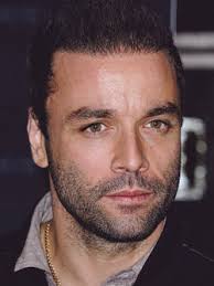 Christopher Wolstenholme a 46 ans, anniversaire le 2 décembre