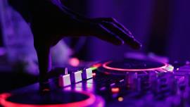 DJ Nino Blanco Live at Cheap Shots