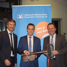 4,907 likes · 79 talking about this · 42 were here. Hohenkirchen Personelle Neuausrichtung Der Volksbank Raiffeisenbank In Der Region Hohenkirchen Feldkirchen Westerham