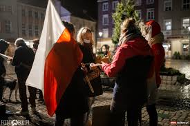 Serwis informacyjny naszraciborz.pl i tygodnik drukowany nasz racibórz. Czwarty Protest W Raciborzu Tym Razem Kreatywny I Samochodowy Wideo