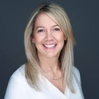 Stacey Coons's Instagram, Twitter & Facebook