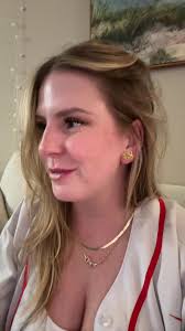 Anna Theodoridi Nose