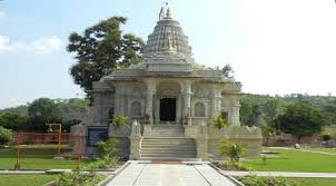 Gajanan maharaj from shegaon (buldhana district), maharashtra, india was a saint from india. Gajanan Maharaj Temple Timings Poojas Travel Tips Myoksha