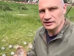 Celeste Buckingham Robert Dando