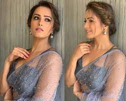 Saree Hairstyles 50 Stylish Hairstyles To Try On Sarees 2021 In 2021 Simple Hairstyle For Saree Hair Style On Saree Saree Hairstyles