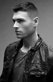 On the other hand, slightly longer, messy cuts can frame the face and reflect a more effortlessly cool vibe. 40 Best Short Hairstyles For Men In 2021 The Trend Spotter