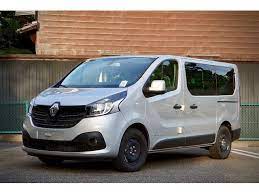 ルノー ルノー トラフィック １４５ｄｃｉ ６速マニュアル ツインターボディーゼルの中古車情報 サーファーやキャンパー向けに６人乗りとし 荷室を広く確保したタイプです 中古車検索なら日本最大級の中古車情報サイトグーネット goo net ルノー 中古車 ツイン