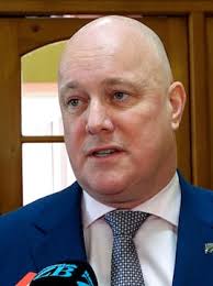 CRICKET: Aussies edge out White Ferns