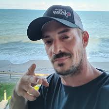 Hi guys, This morning when I was driving, the engine started shaking. I  drove about 10 miles like that and was using more fuel. Now