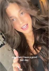 Jewel Braswell's Instagram, Twitter & Facebook