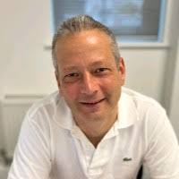 700+ "Surridge" profiles