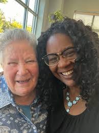 Wanda Hamlin's Instagram, Twitter & Facebook