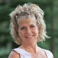 Jennifer Treiber's Instagram, Twitter & Facebook