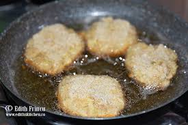 Aceste snitele de soia au un gust foarte bun, puteti sa le serviti ca atare sau sa le serviti cu. Snitele Din Soia