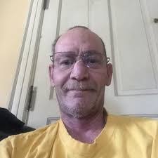 David Kunder's Instagram, Twitter & Facebook