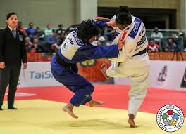 The latest tweets from sarah leonie lewis (@topsycorian). Judoinside Sarah Leonie Cysique Judoka