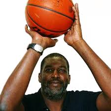 That was the start of a brilliant career that ended in 1993, after 13 years in barcelona and four more in taugres baskonia of vitoria. Chicho Sibilio In Memoriam Chichosibilio Twitter