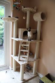 Shop our cat trees on aosom.ca for various cat trees and scratching posts for your special pet. 12 Cool Cat Tower Plans To Inspire You Pets Furniture Ideas Trucs De Chat Jeux Pour Chat Etageres Pour Chat