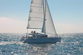 The Ultimate Vacation Sailing On A New 2012 Lagoon 450 Catamaran In The Virgin Islands Sailing Sailing Cruises Catamaran