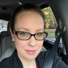 Lea Brinkley's Instagram, Twitter & Facebook