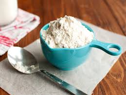 A gallon is four quarts. The Best And Most Accurate Way To Measure Wet And Dry Ingredients For Baking