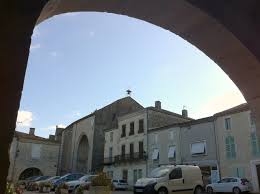 Montréal is a commune in the gers department in southwestern france. The Bustle Of Life In Montreal Du Gers Osho News