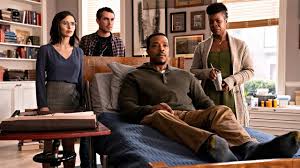 The bone collector is an intense crime thriller that gives a little too much away, but still delivers a captivating mystery. Lincoln Rhyme Hunt For The Bone Collector Season 1 Review A Predictable Show On Hyperactive Detectives