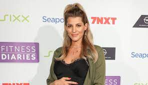 Sarah Harrison Bittere Baby News Intouch