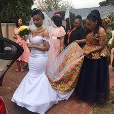 Designer brands from vera wang, maggie sottero, j.crew, bhldn & more. The Nubian Queen Weddingwednesday Hair By Indalonubiannaturals Bridalseason Robe Africaine Mariage Robe De Mariee Glamour Robes De Mariee Africaine