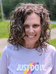 Curly hair transformation with moisturizing products