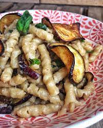 Ricette pasta con melanzane in bianco. Pasta Con Le Melanzane In Bianco Ricetta Nel 2020 Ricette Ricette Con Melanzane Fritte Pasta Con Melanzane