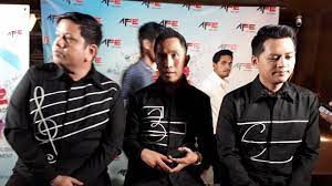 Penampilan pertama lesty menyanyikan lagu terbarunya yang berjudul ada cerita. Pertama Kali Lagu Baru 3 Composer Berkonsep Akustik
