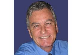 Glenn Pickett's Instagram, Twitter & Facebook