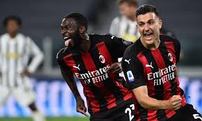 Theo hernandez, fikayo tomori, simon kjaer, davide calabria; Lwvty Nrl8gh8m
