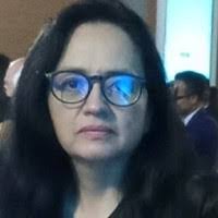 Hilda Loza's Instagram, Twitter & Facebook