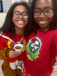 Today I reluctantly attended Anime Frontier. My heart is heavy—I'm grieving  the loss of a close friend, Fiona Stephens to sickle cell. I almost stayed  home… but I came anyway. I cosplayed