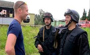 Карстен кресснер, йонас шмидт, lai yde holgaard и др. P I S Politiets Indsats Styrke Home Facebook