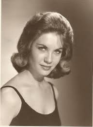 R.I.P Norma Jean Baker she is now with her Love Windell Baker Lived in Sin  City In the late 70;s & 80's