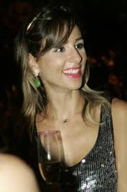 Triplo brinde no chateau de Silvio e Paula Frota