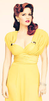 Pin By Paige Perret On Things To Wear Retro Hairstyles Vintage Hairstyles 40s Hairstyles