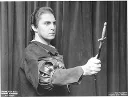 Appuyez sur télécharger pour obtenir la vidéo. Le Dernier Empereur Robert Massard Baryton 92 Ans