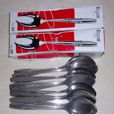 Harga gelas plastik yang sudah diulas di atas dapat kamu jadikan acuan untuk memulai usaha minuman. 12 Pcs 1 Lusin Sendok Makan Regent 303 Shopee Indonesia