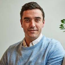 Donald Symons's Instagram, Twitter & Facebook