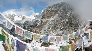 Polizei und armee in nepal suchen nach einem kleinflugzeug mit 21 menschen an bord. Great Himalaya Trail In Nepal Gehort Kasteiung Zur Verheissung Dazu Welt